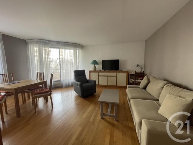 Appartement F2 à louer - 2 pièces - 60.07 m2 - COURBEVOIE - 92 - ILE-DE-FRANCE - Century 21 Conseil Immobilier